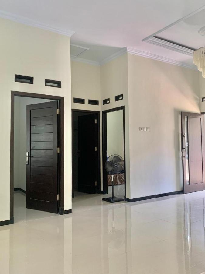 Guest House / Homestay Bukit Mutiara Residence Ngingas Exterior foto