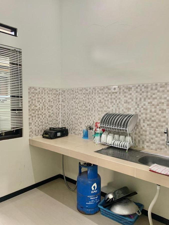 Guest House / Homestay Bukit Mutiara Residence Ngingas Exterior foto